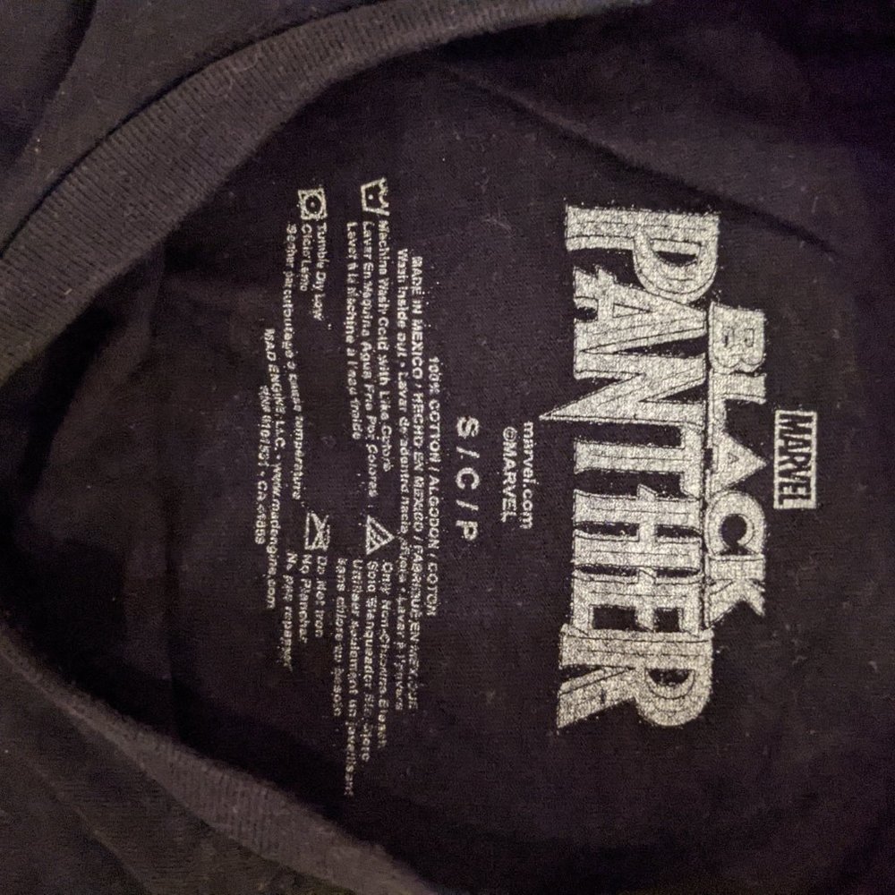Marvel Black Panther T-Shirt Size Small - Picture 2 of 4